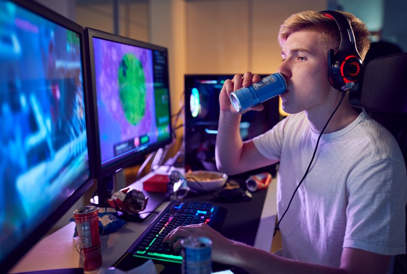 Teenage Boy Drinking Caffeine Energy Drink Gaming U75GERZ 1 